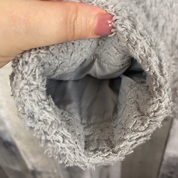 Patagonia Woman’s Los Gatos Fleece Jacket in Light Grey Size Medium - Picture 8 of 16